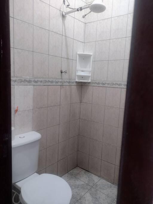 Casa Praia Grande Wi-Fi 4 Dorm 3 Carros Area Churrasq 700 Mts Da Praia Imirim Dış mekan fotoğraf